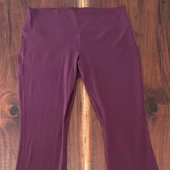 Lululemon Align High Rise Mini Flare Pant in Lava Cake Size 16 2025 - Picture 4 of 14